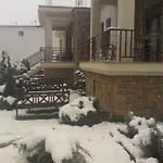 Evenos * Като-Лутраки