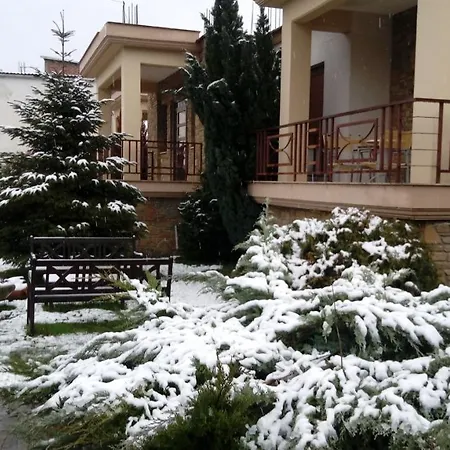 Evenos Villa Káto Loutrákion