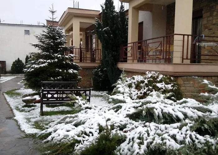 Evenos Villa Káto Loutrákion